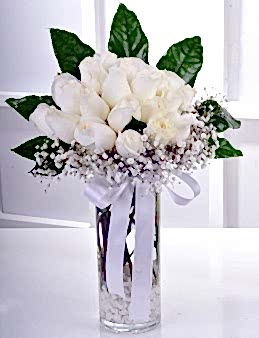 Büyük Düşler 21 Beyaz Gül Arajmanı  çiçek gönder