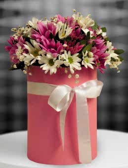 Bahar Rüzgarı Kutuda Çiçek çiçek gönder