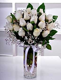 Vazoda 19 Beyaz Gül Aranjmanı Aranjmanlar çiçek gönder