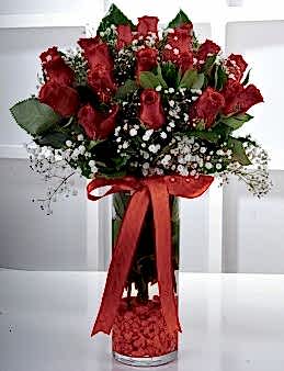Vazoda 19 Kırmızı Gül Aranjmanı Aranjmanlar çiçek gönder