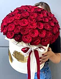 istanbul  kutuda çiçek