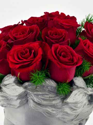 Sultanımsın  Kırmızı Güller Aranjmanlar çiçek gönder